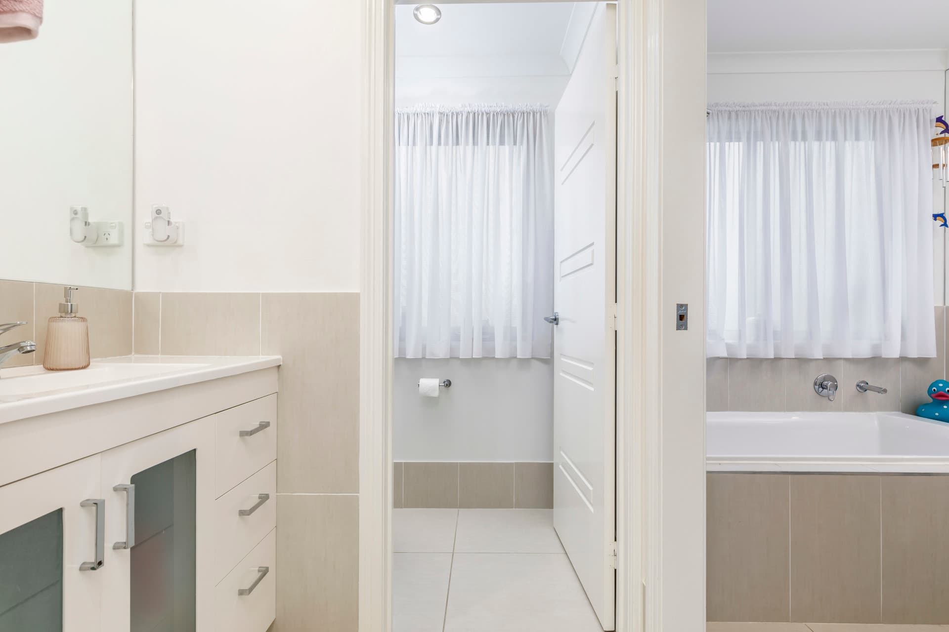9 Walter Crocker Crescent, Casey ACT 2913, Casey - Thumbnail 4