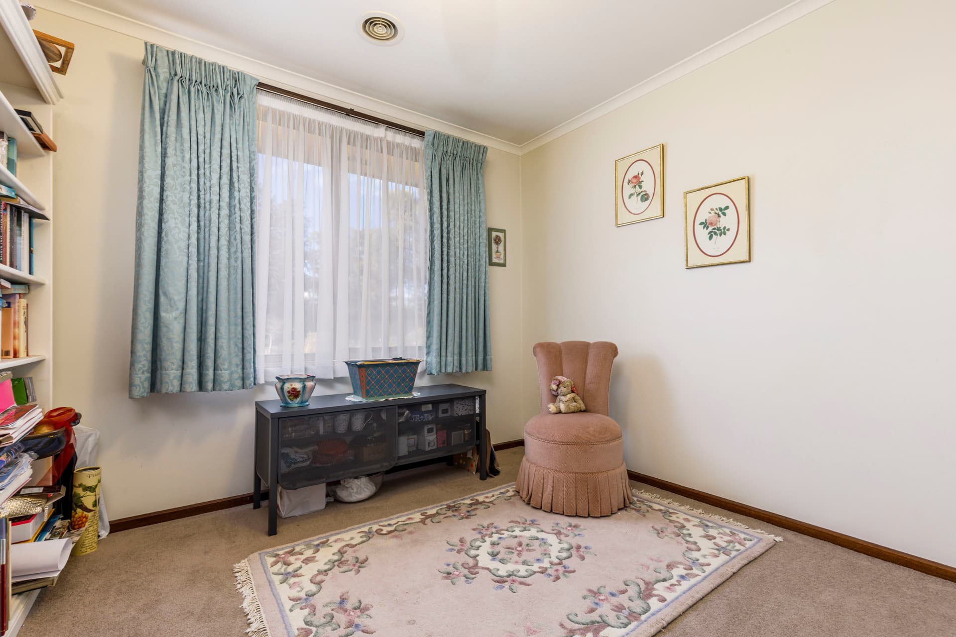 25 Castleton Crescent, Gowrie ACT 2904, Gowrie - Thumbnail 2