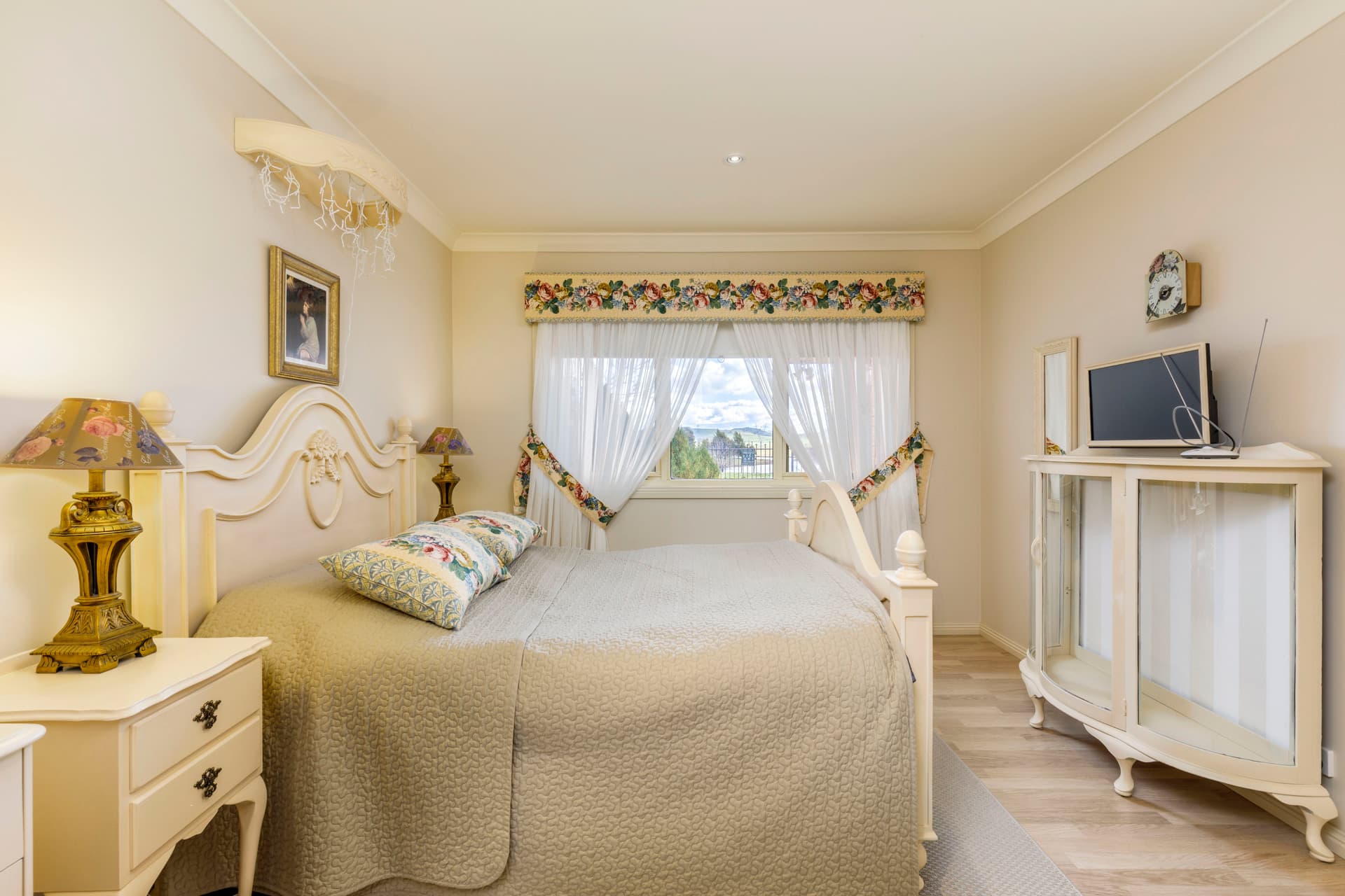 15 Eldershaw Crescent, Dunlop ACT 2615, Dunlop - Image 1