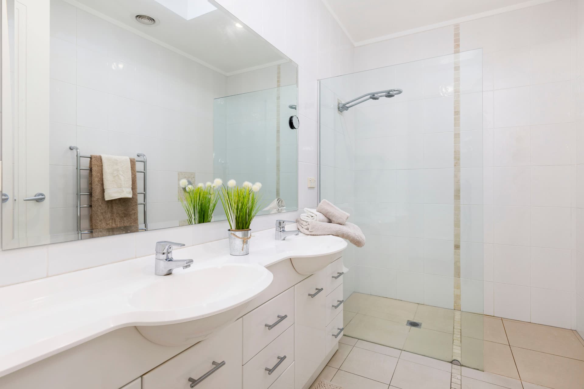 18 Hunter Street, Yarralumla ACT 2600, Yarralumla - Thumbnail 2