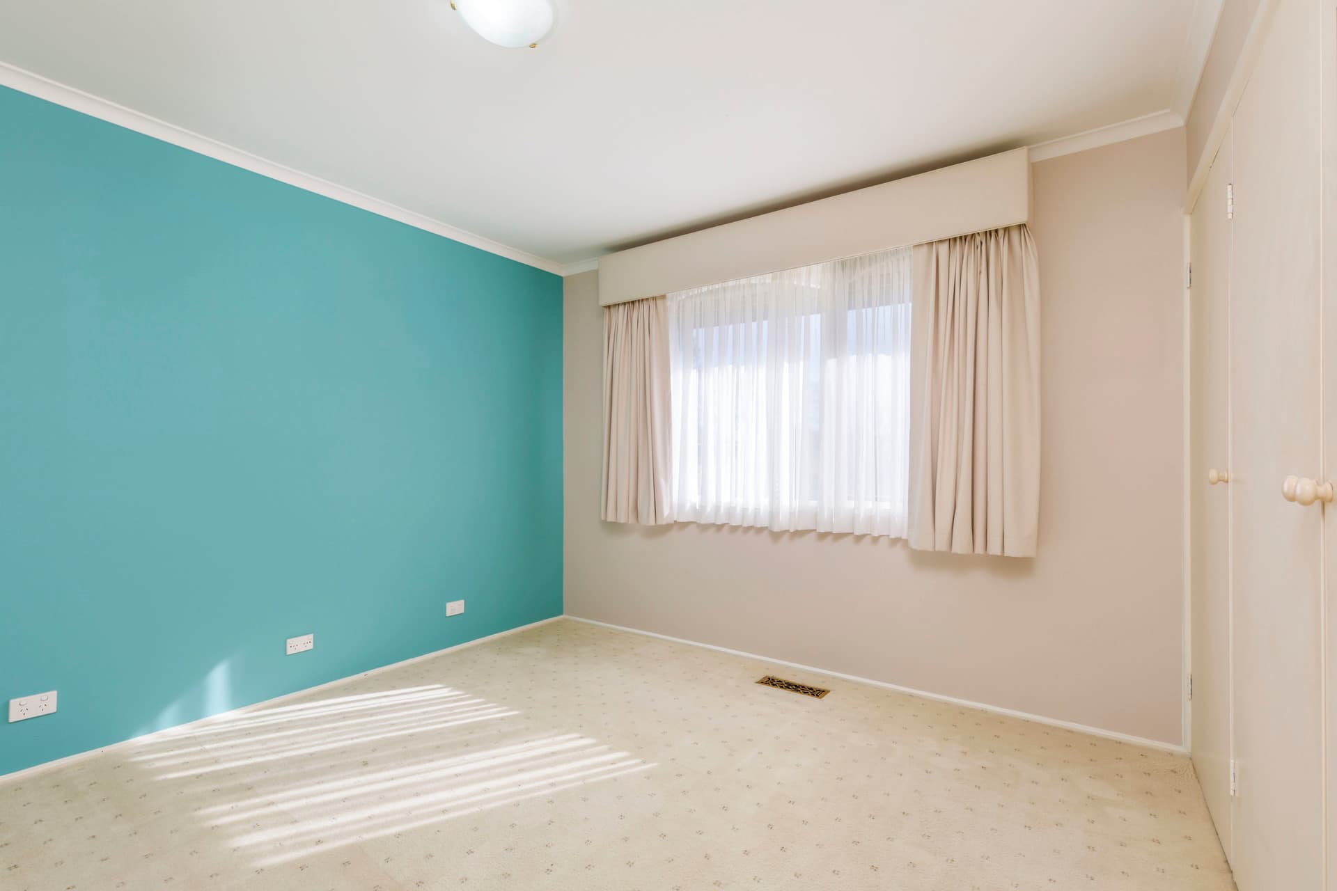 77 Rossarden Street, Fisher ACT 2611, Fisher - Thumbnail 4