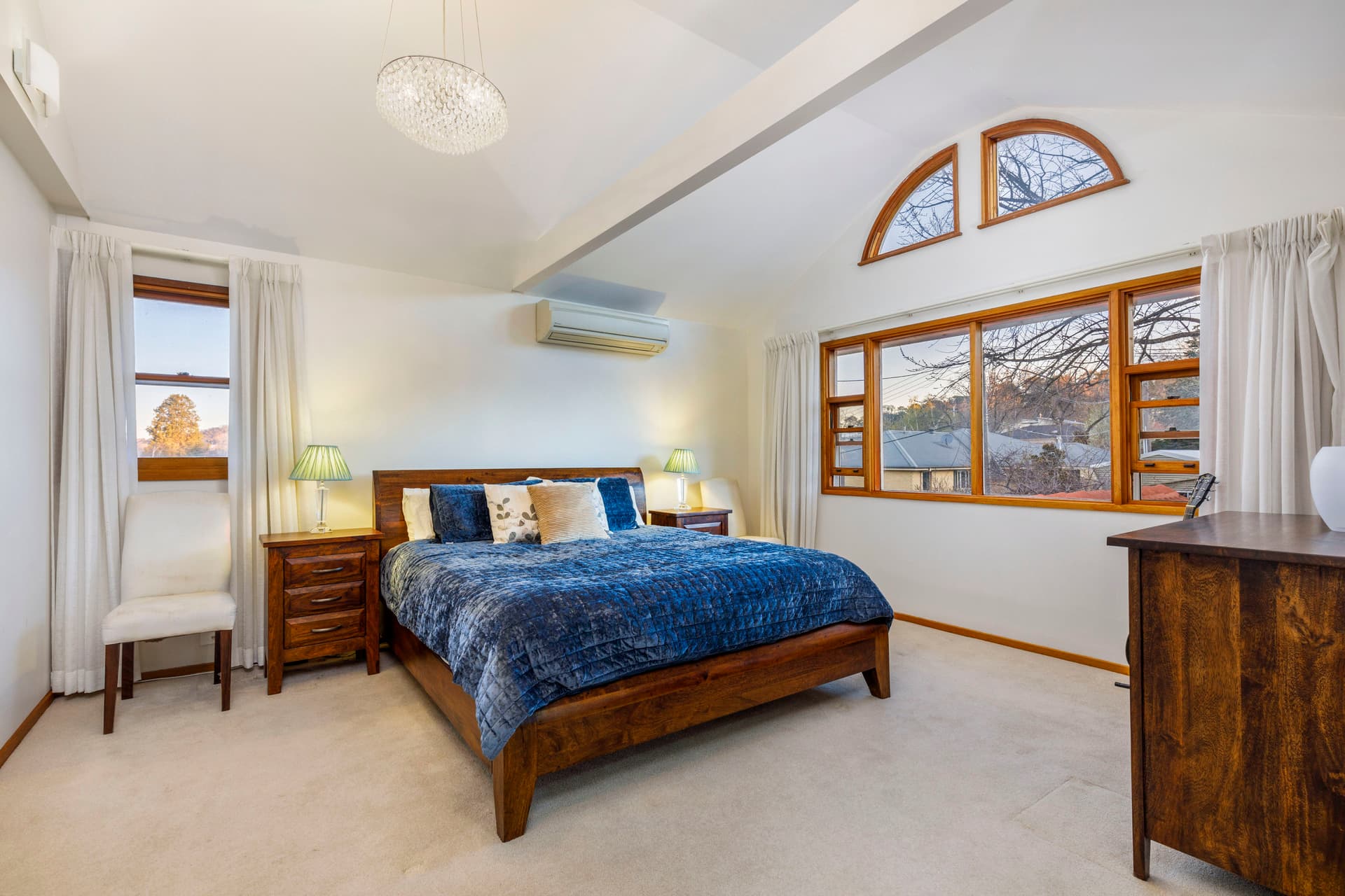 11 Schomburgk Street, Yarralumla ACT 2600, Yarralumla - Thumbnail 3