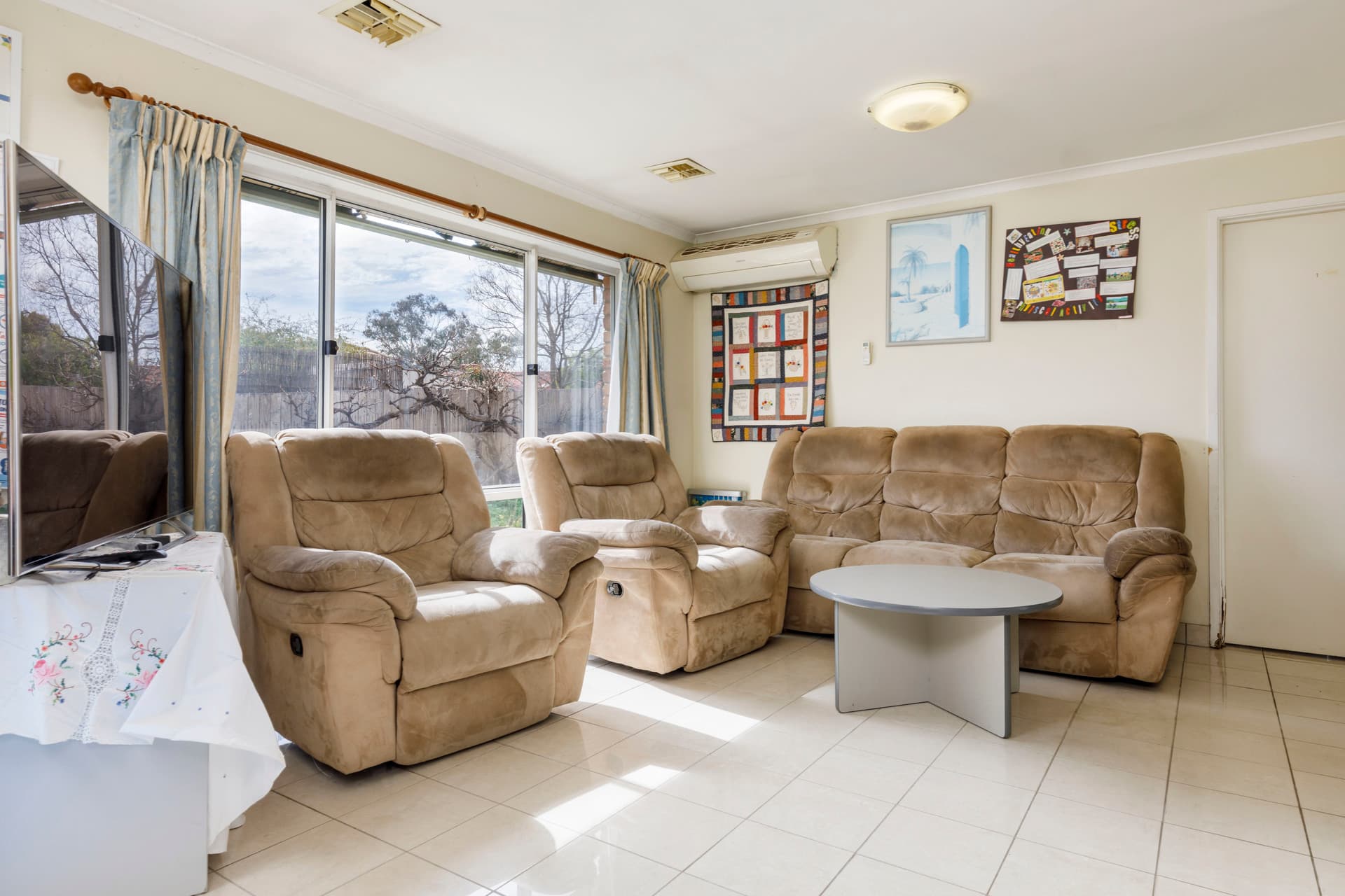 22 Flegg Crescent, Gordon ACT 2906, Gordon - Thumbnail 4