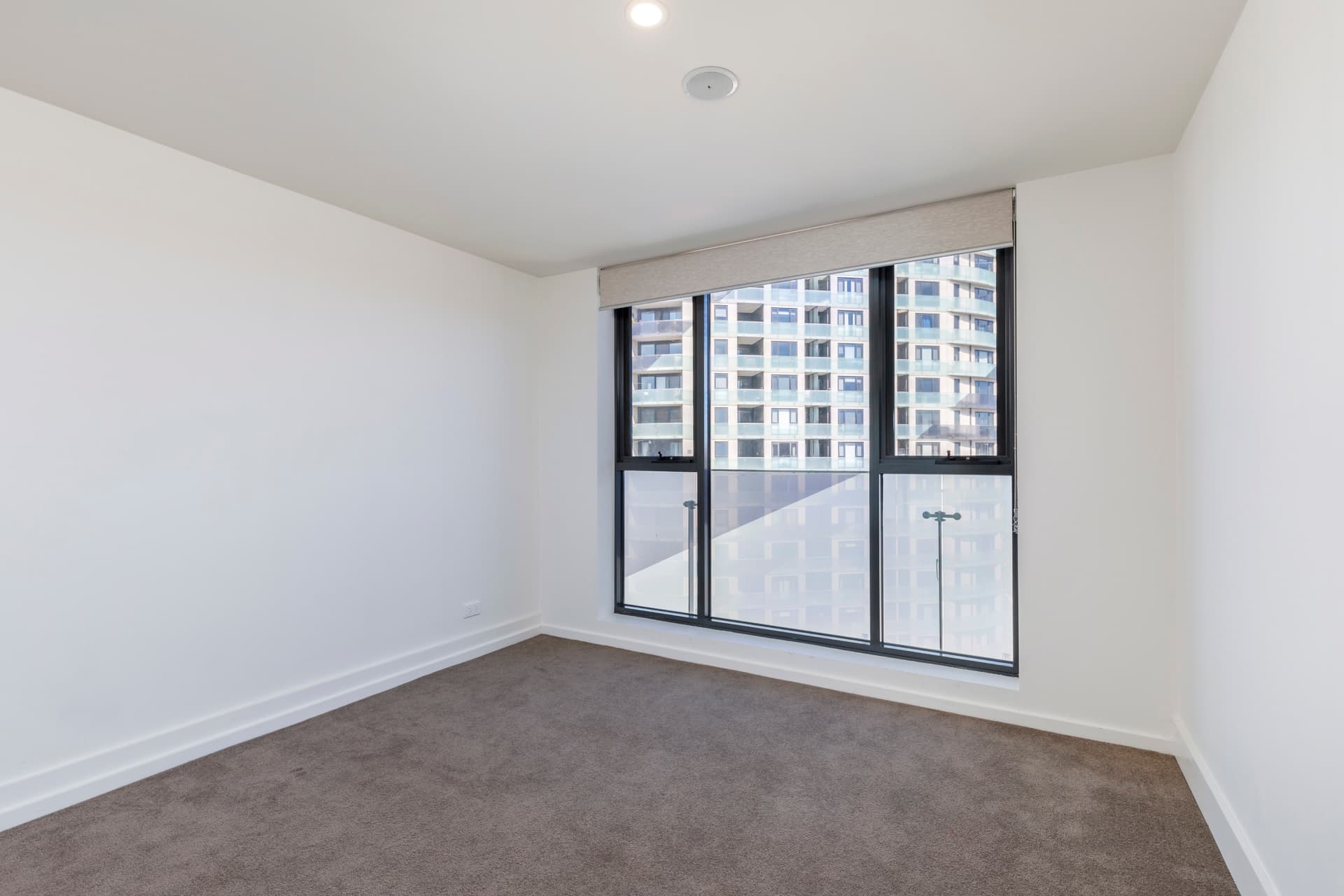 325/1 Anthony Rolfe Avenue, Gungahlin ACT 2912, Gungahlin - Thumbnail 2