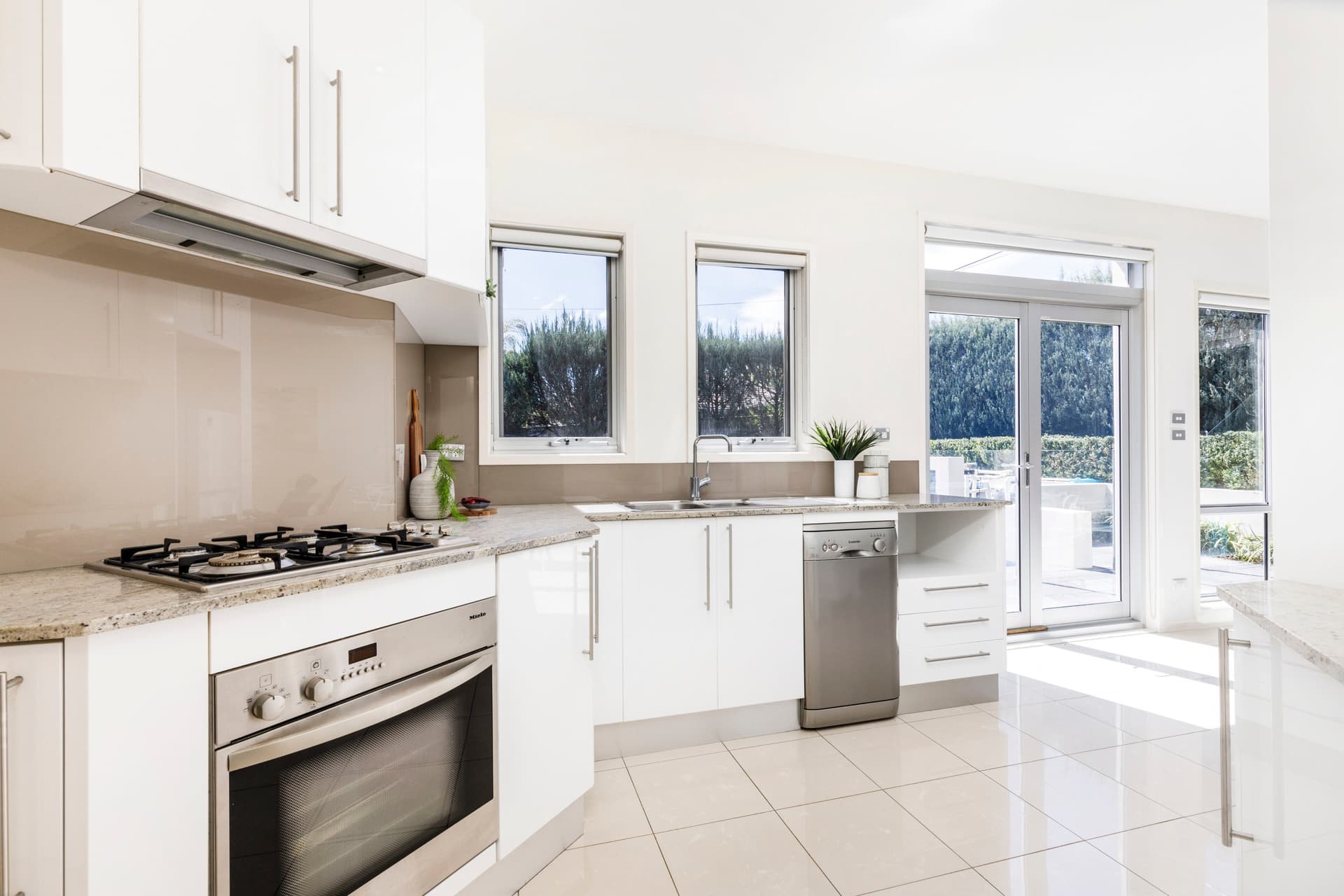 22 Gunn Street, Yarralumla ACT 2600, Yarralumla - Thumbnail 6