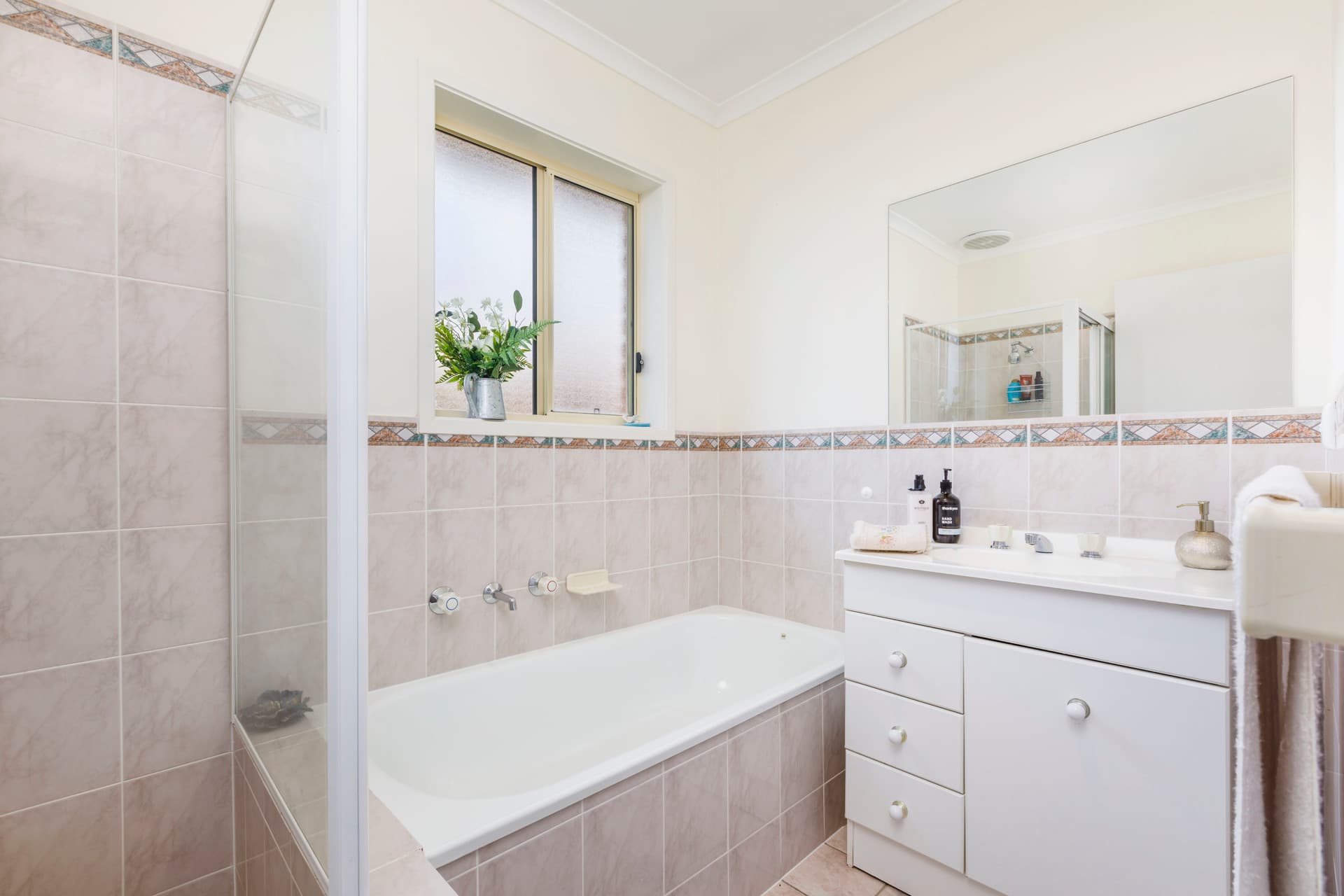 11 Gunyan Place, Ngunnawal ACT 2913, Ngunnawal - Thumbnail 5