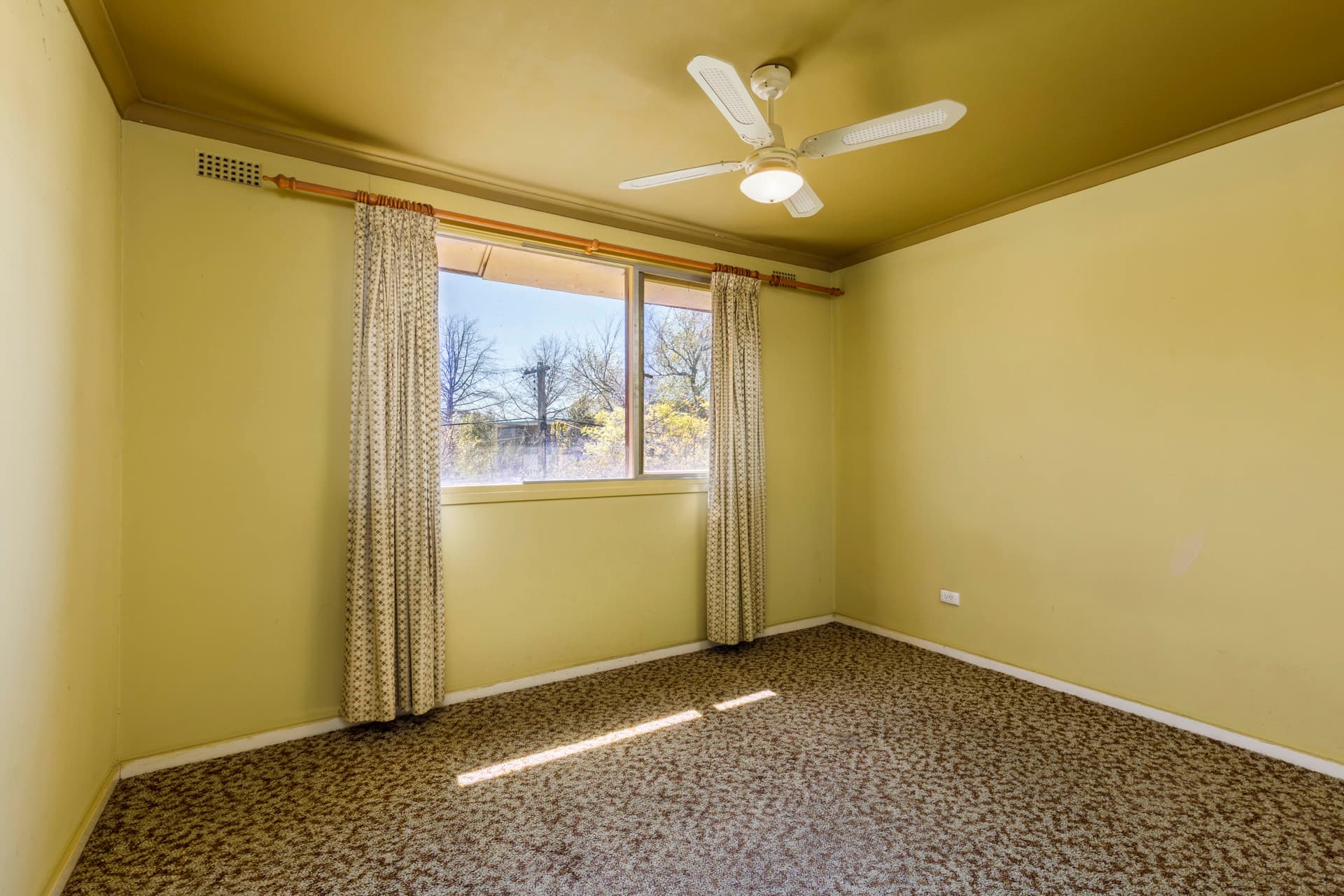 73 Antill Street, Downer ACT 2602, Downer - Thumbnail 2
