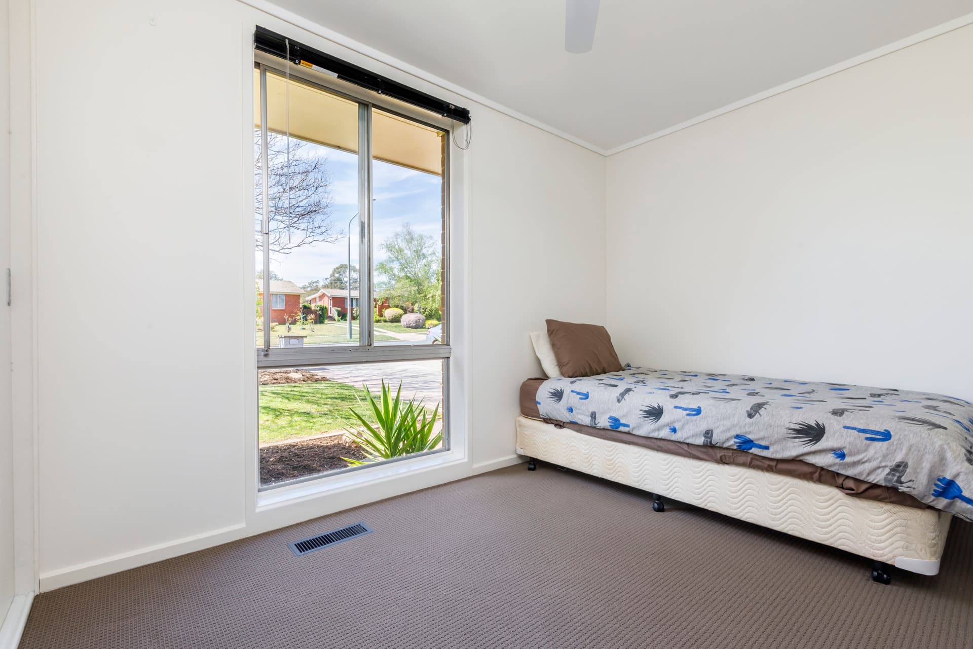33 Kinsella Street, Higgins ACT 2615, Higgins - Image 1