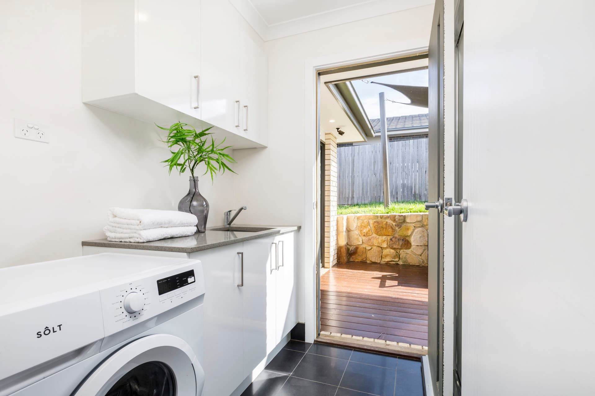 10 Yerradhang Street, Ngunnawal ACT 2913, Ngunnawal - Thumbnail 5