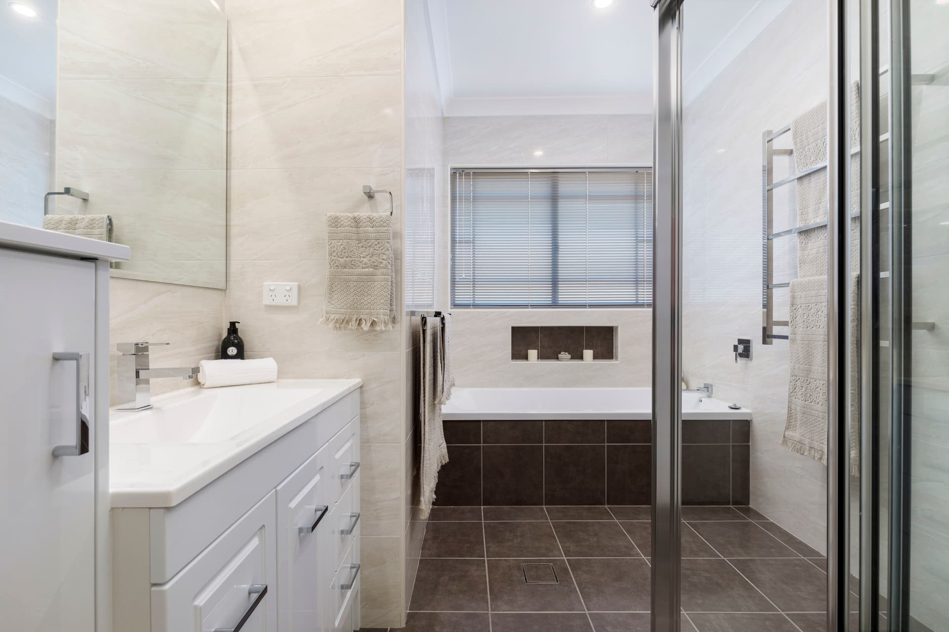 1 Donohoe Place, Gordon ACT 2906, Gordon - Thumbnail 7
