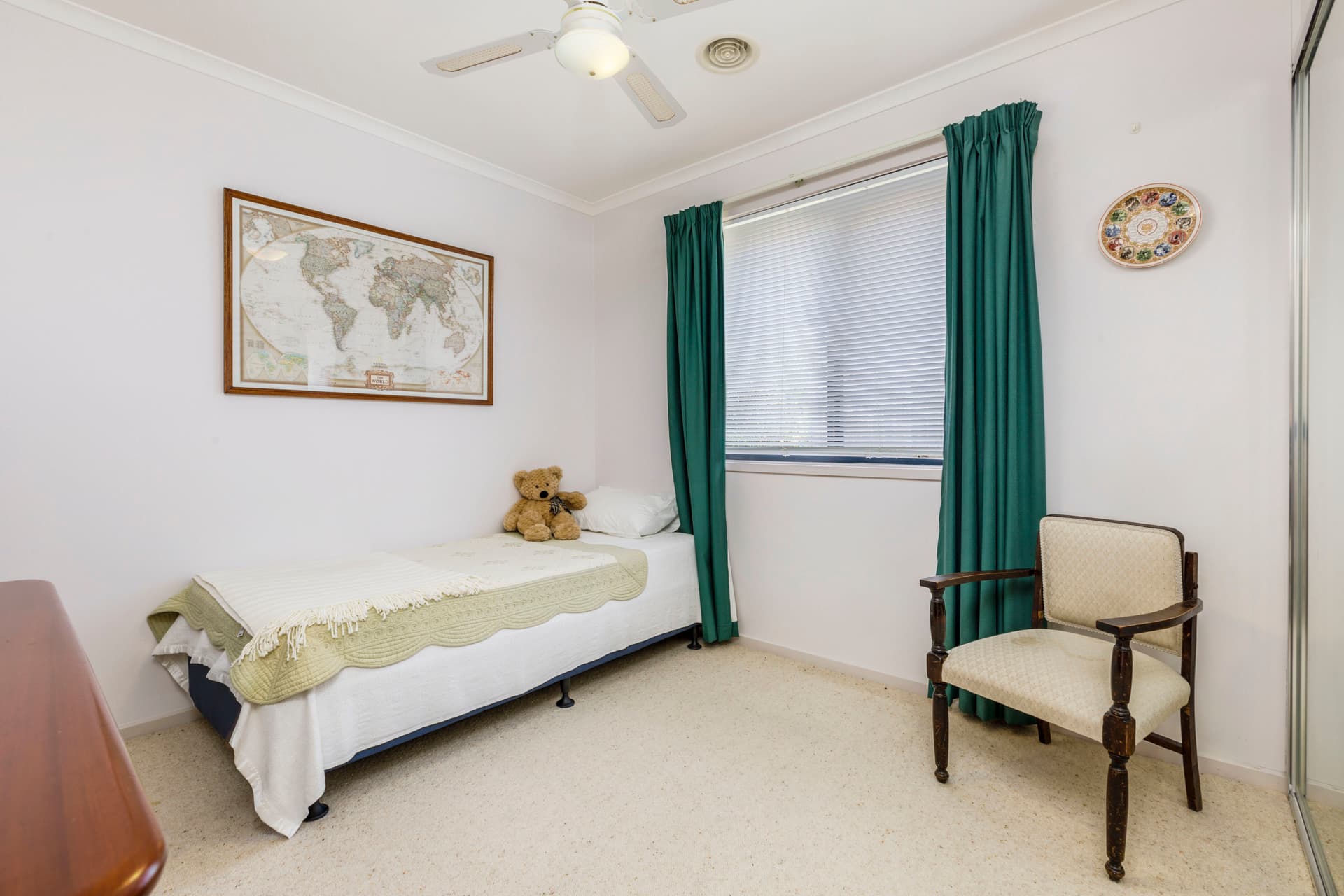 8A Rutherford Crescent, Ainslie ACT 2602, Ainslie - Thumbnail 2