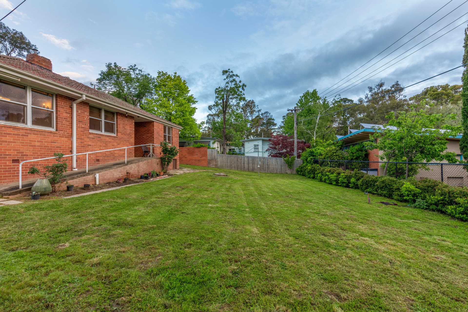 3 Gawler Crescent, Deakin ACT 2600, Deakin - Thumbnail 3
