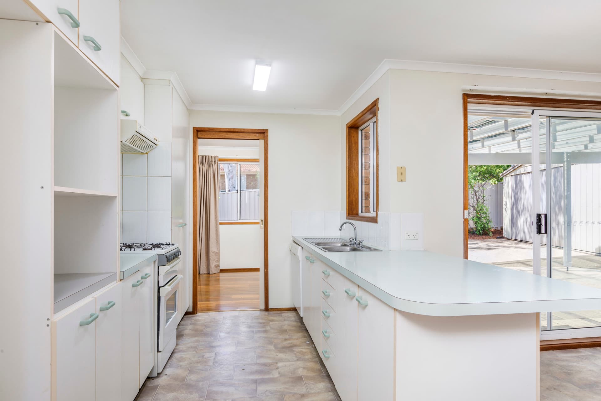 69A Barr Smith Avenue, Bonython ACT 2905, Bonython - Thumbnail 2