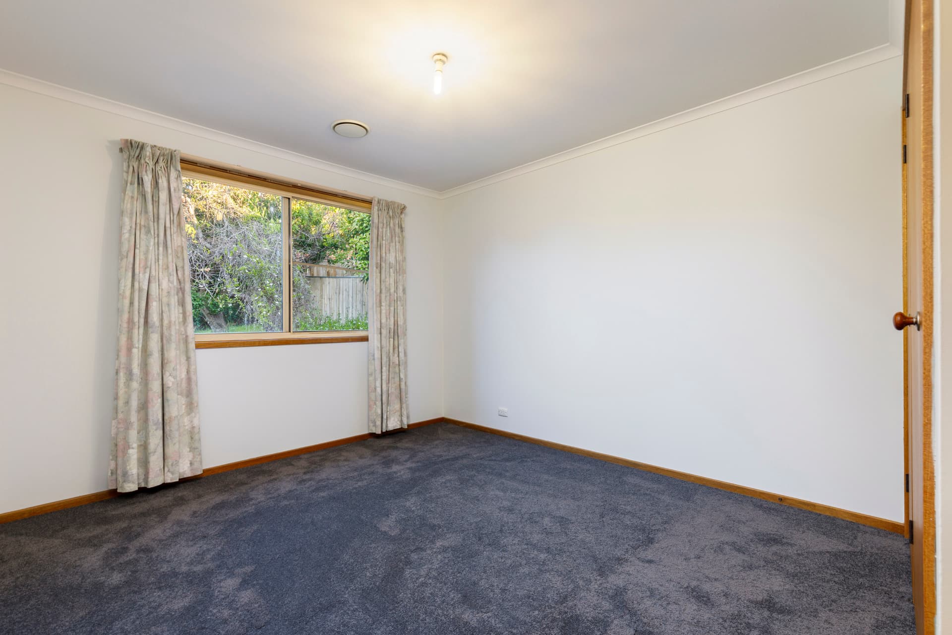 5 Mackrell Place, Calwell ACT 2905, Calwell - Thumbnail 2
