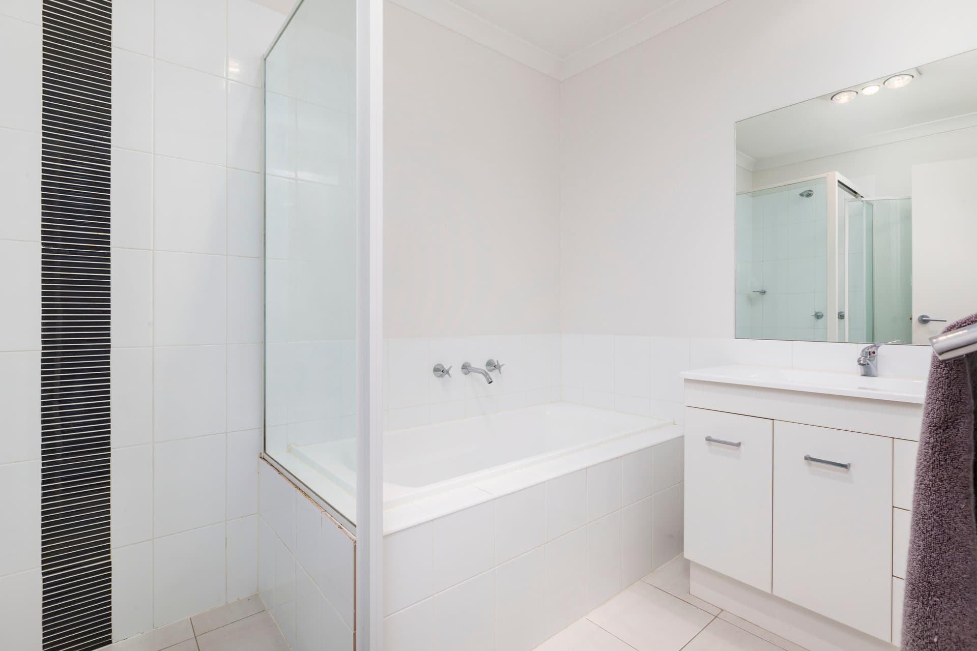 33 Jeff Snell Crescent, Dunlop ACT 2615, Dunlop - Image 1