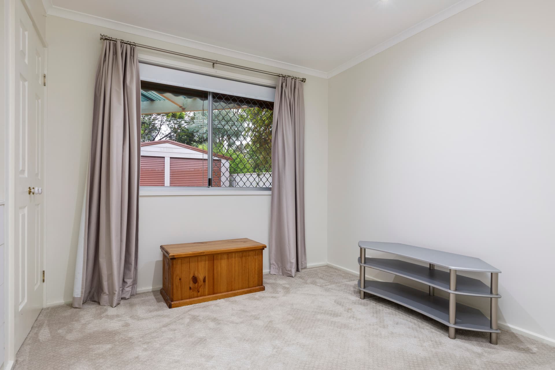 124 Sturdee Crescent, Monash ACT 2904, Monash - Thumbnail 4