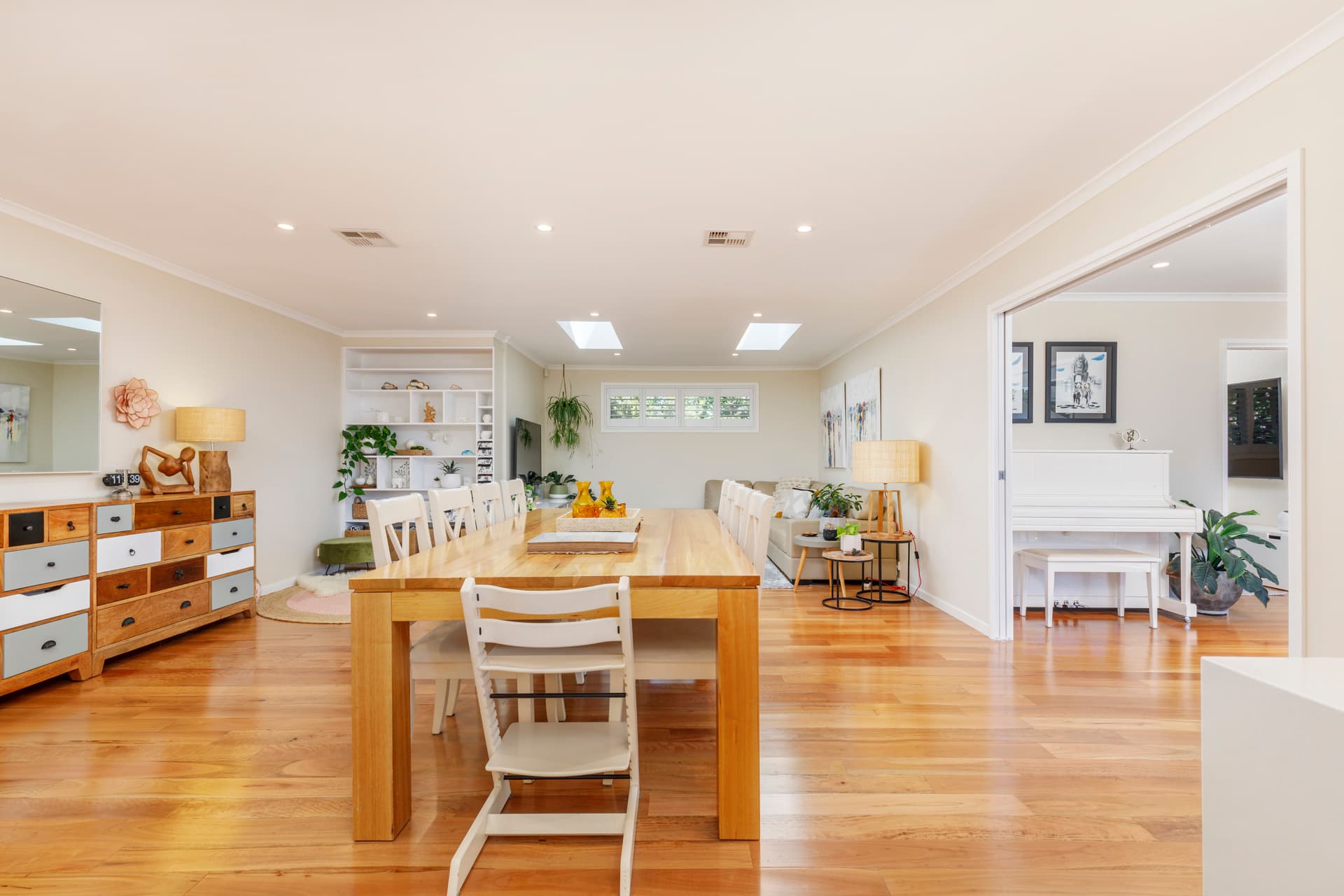 113 Walker Crescent, Narrabundah ACT 2604, Narrabundah - Thumbnail 3