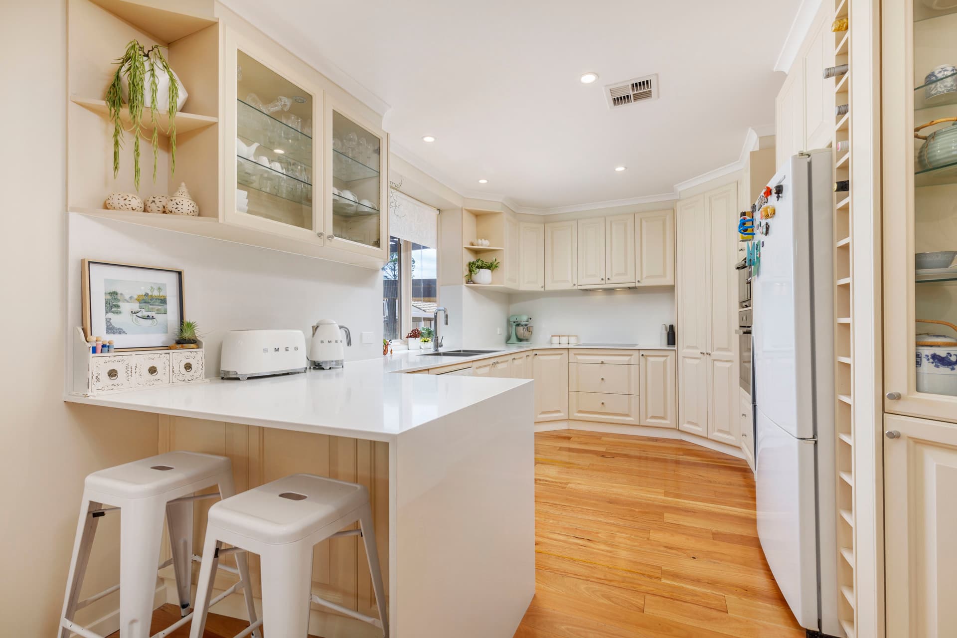 113 Walker Crescent, Narrabundah ACT 2604, Narrabundah - Thumbnail 2