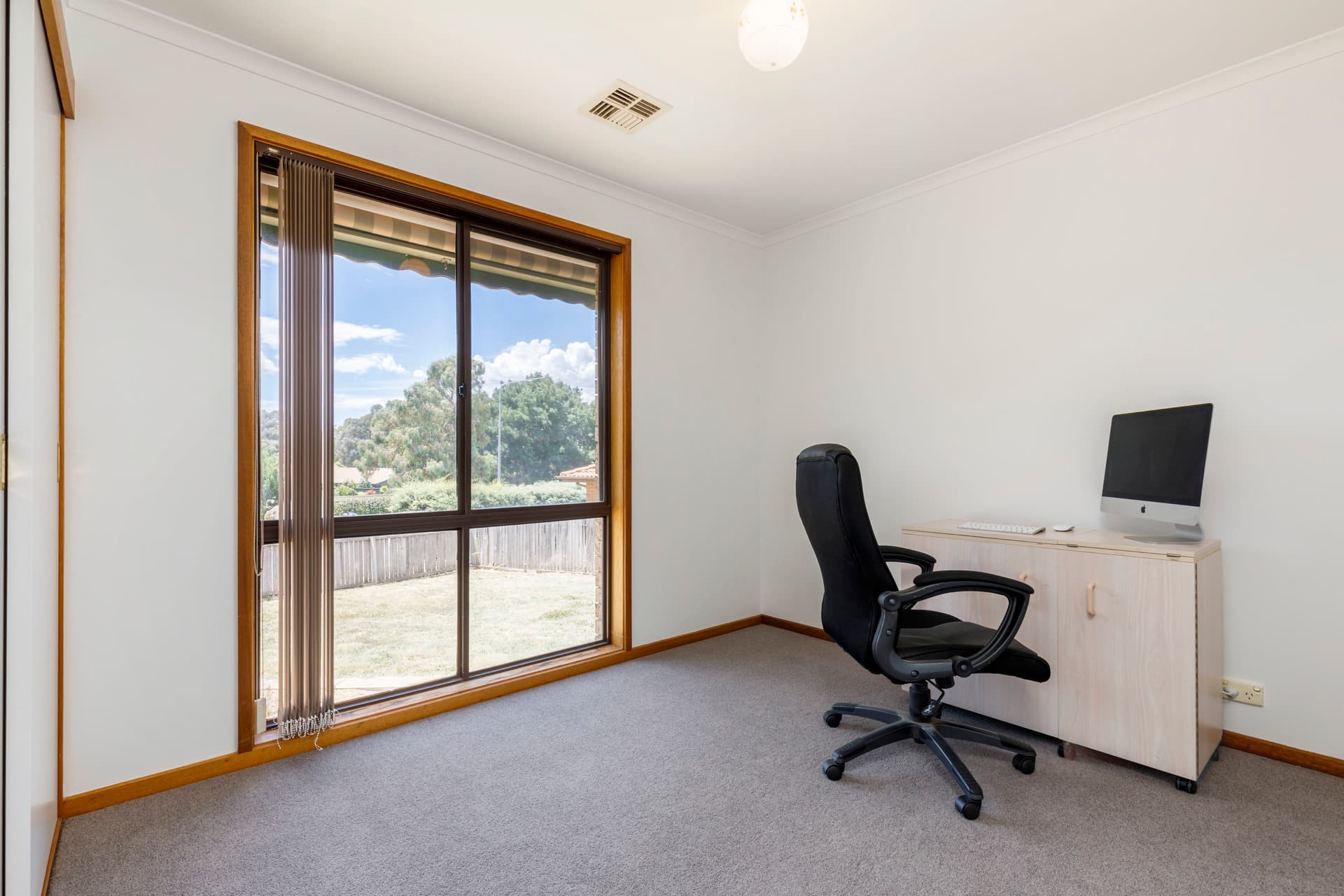 1 Noarlunga Crescent, Bonython ACT 2905, Bonython - Thumbnail 3