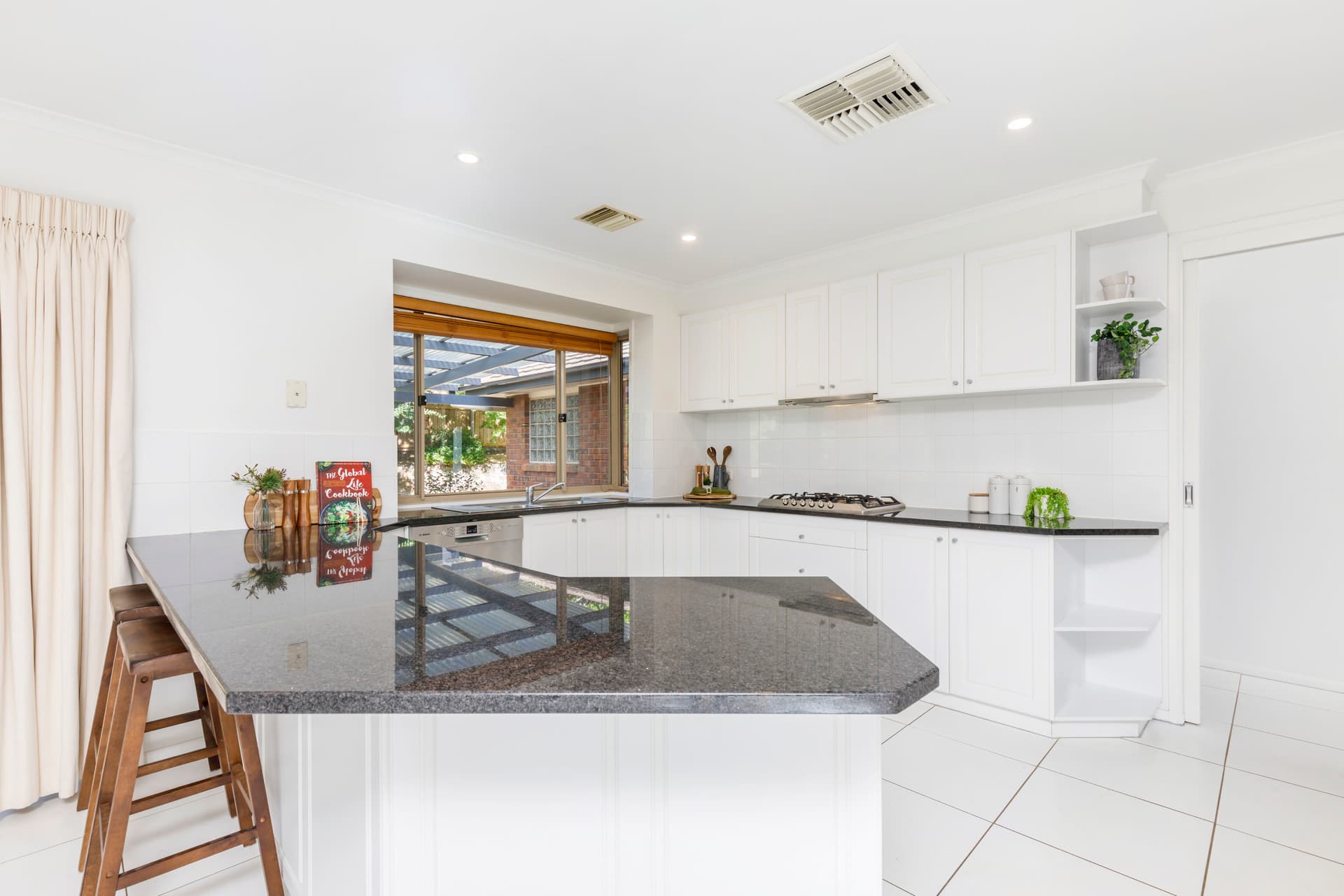 38 Ferguson Circuit, Ngunnawal ACT 2913, Ngunnawal - Thumbnail 8