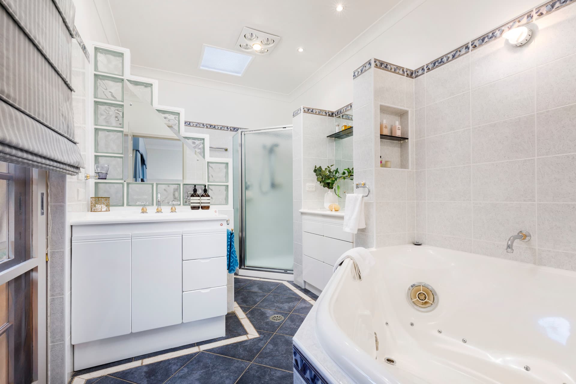 2 Gregory Street, Griffith ACT 2603, Griffith - Image 1