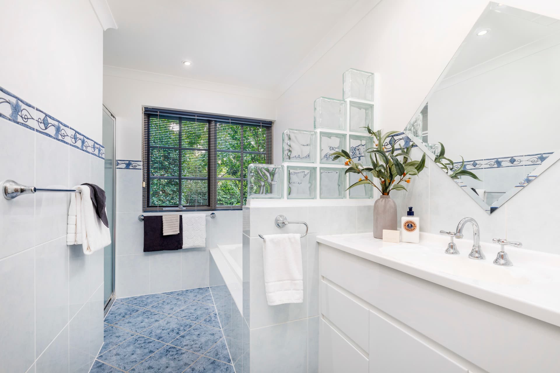 2 Gregory Street, Griffith ACT 2603, Griffith - Thumbnail 5