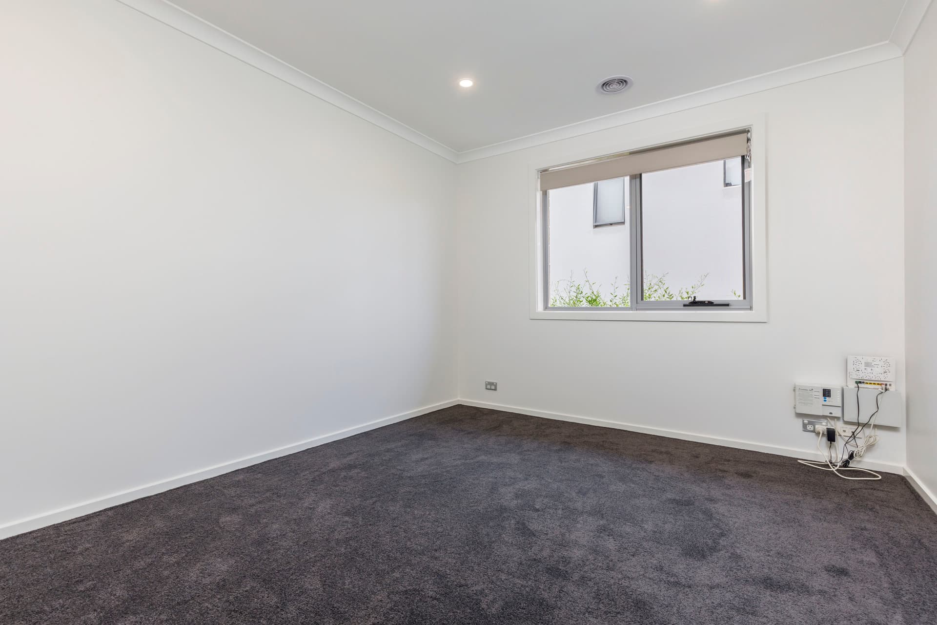 1 Hazelgrove Street, Harrison ACT 2914, Harrison - Thumbnail 5