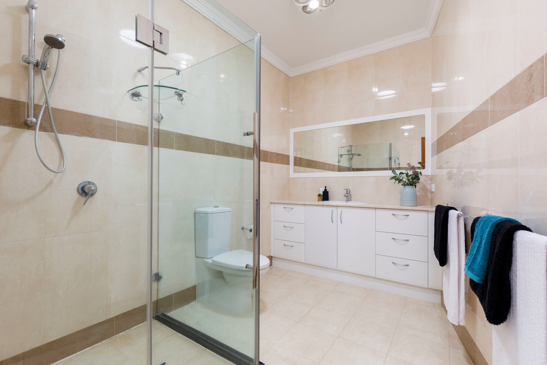 10 Hendry Close, Nicholls ACT 2913, Nicholls - Image 1