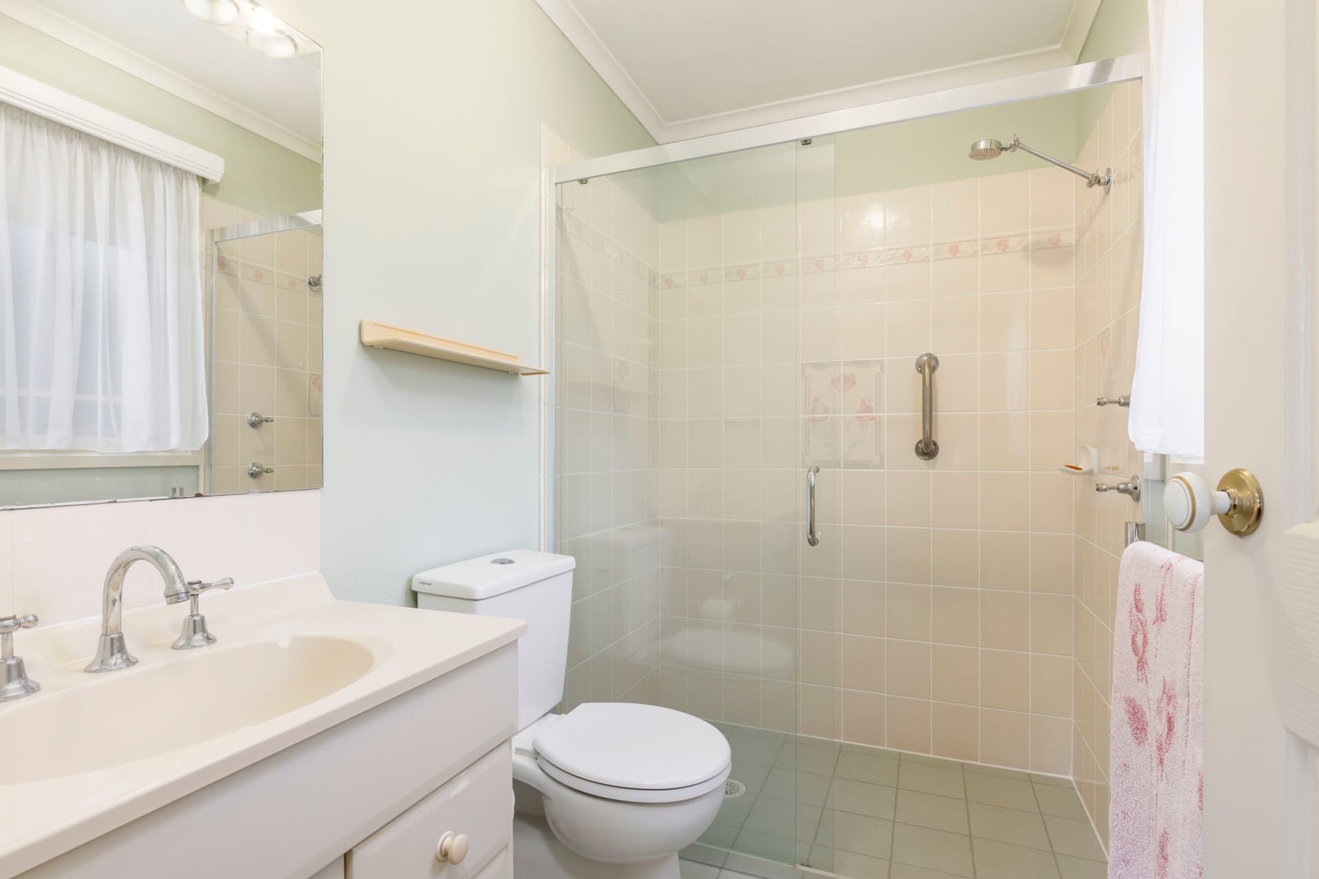 2/14 Starritt Place, Macarthur ACT 2904, Macarthur - Thumbnail 2