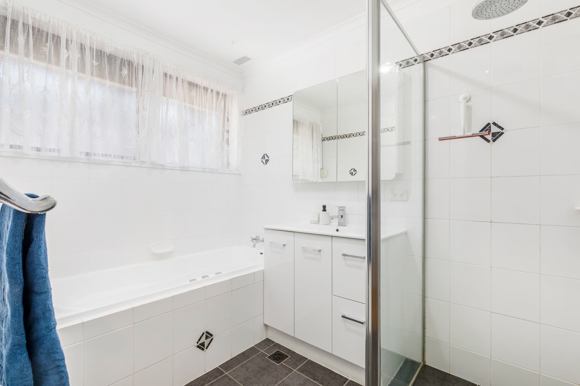 10 McDougall Street, Charnwood ACT 2615, Charnwood - Thumbnail 4