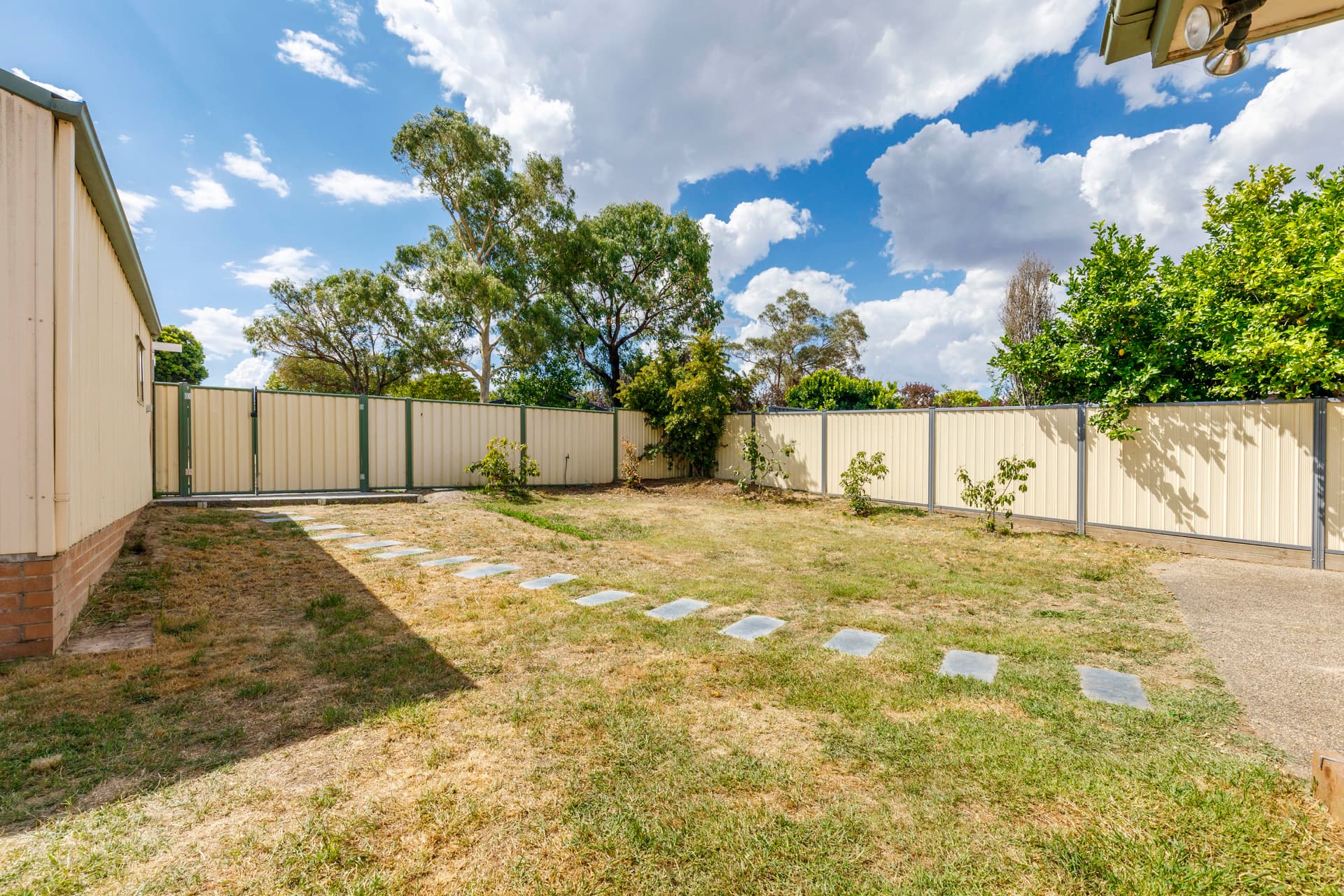 10 McDougall Street, Charnwood ACT 2615, Charnwood - Thumbnail 7