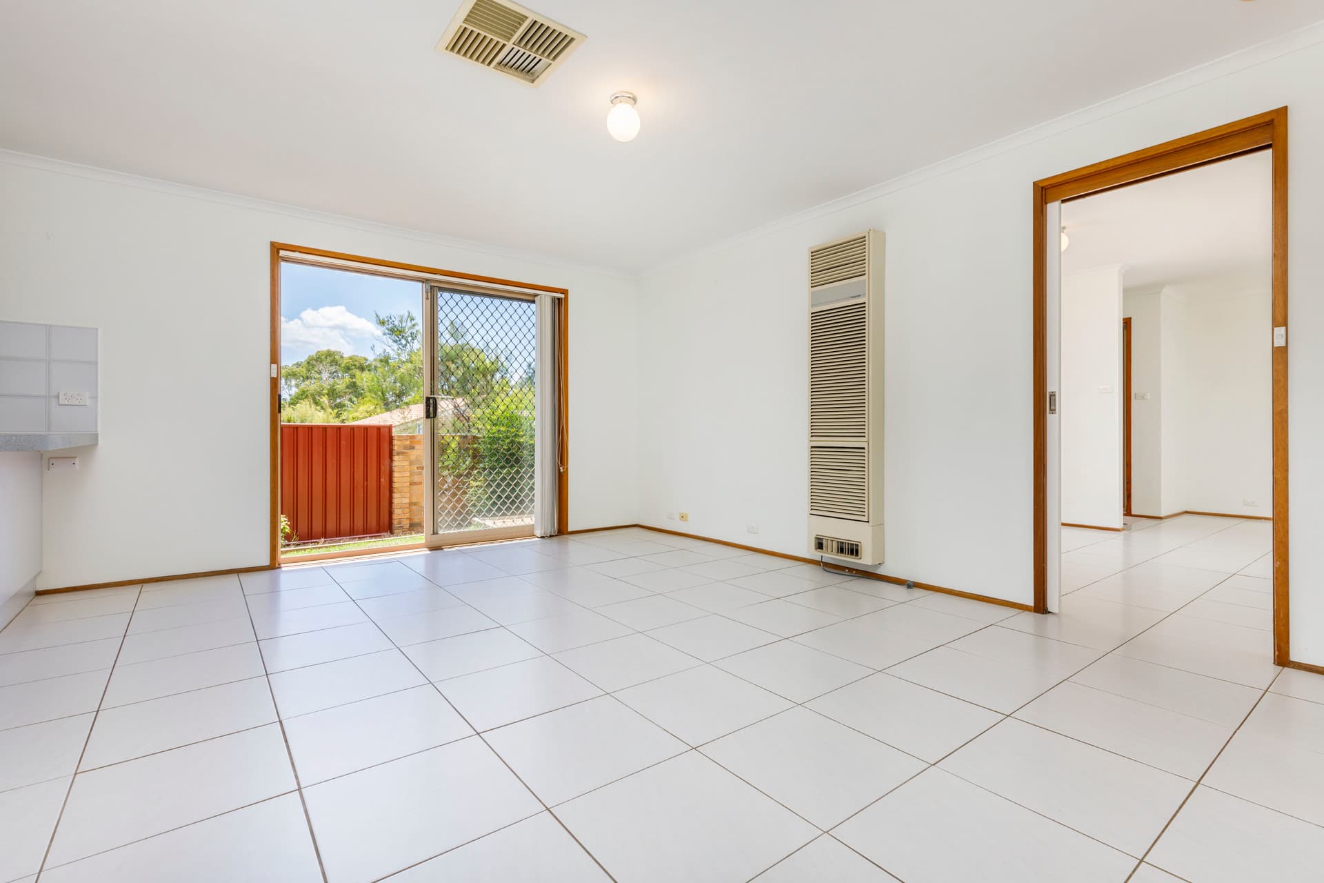 1/61 Derrington Crescent, Bonython ACT 2905, Bonython - Thumbnail 6