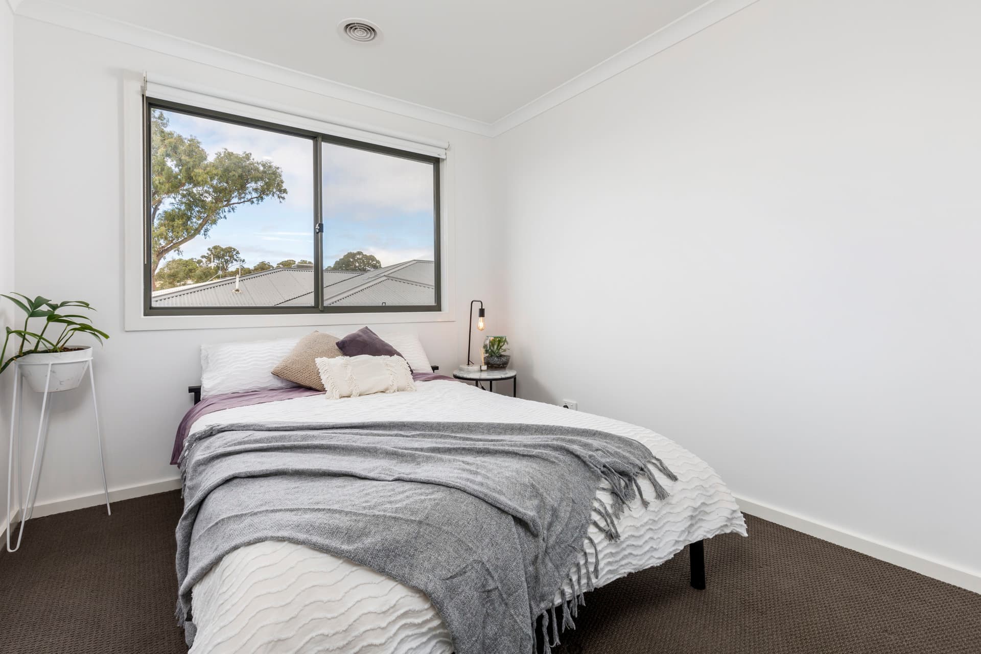 8 Ketterer Street, Moncrieff ACT 2914, Moncrieff - Thumbnail 2
