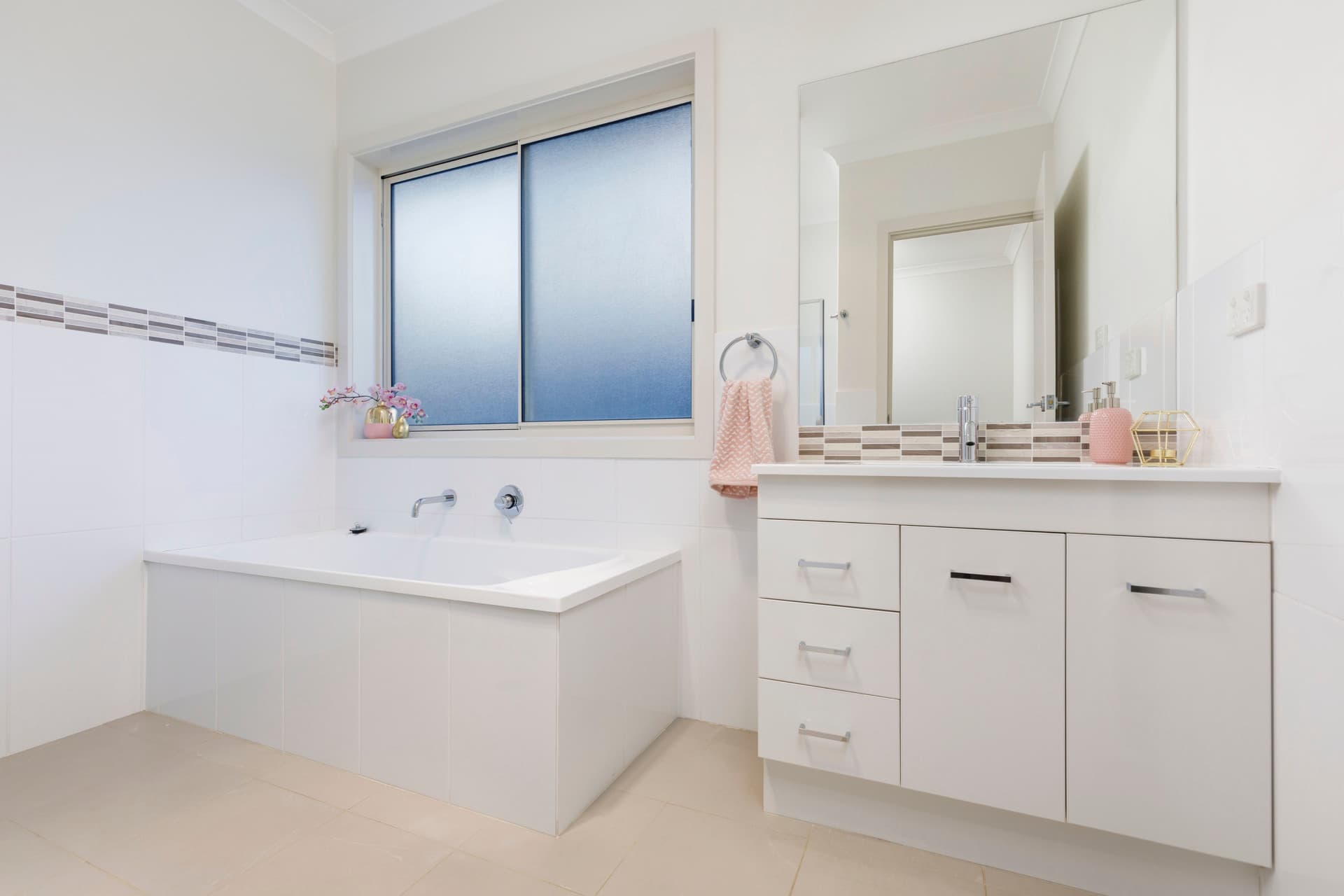 102 Langtree Crescent, Crace ACT 2911, Crace - Image 1