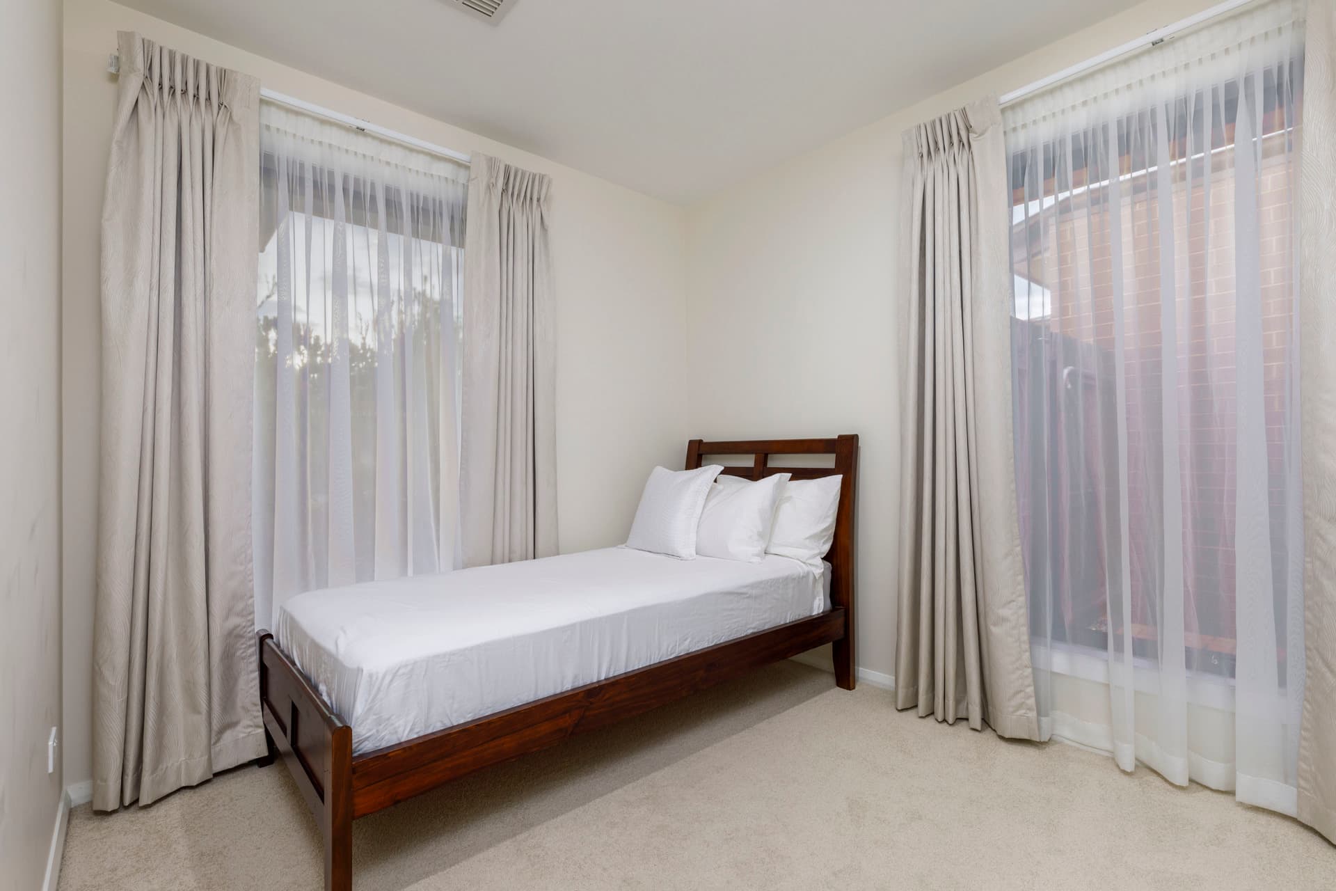 28 John Crawford Crescent, Casey ACT 2913, Casey - Thumbnail 3