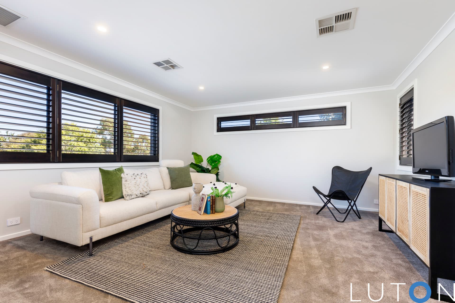 4 Finniss Crescent, Narrabundah ACT 2604, Narrabundah - Thumbnail 3