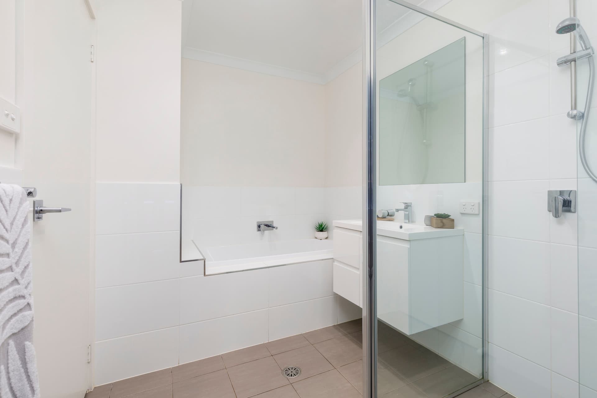 14/224 Flemington Road, Harrison ACT 2914, Harrison - Image 1