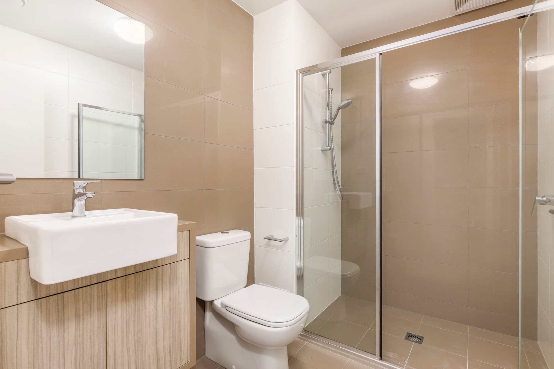 3/7 Lowanna Street, Braddon ACT 2612, Braddon - Thumbnail 3