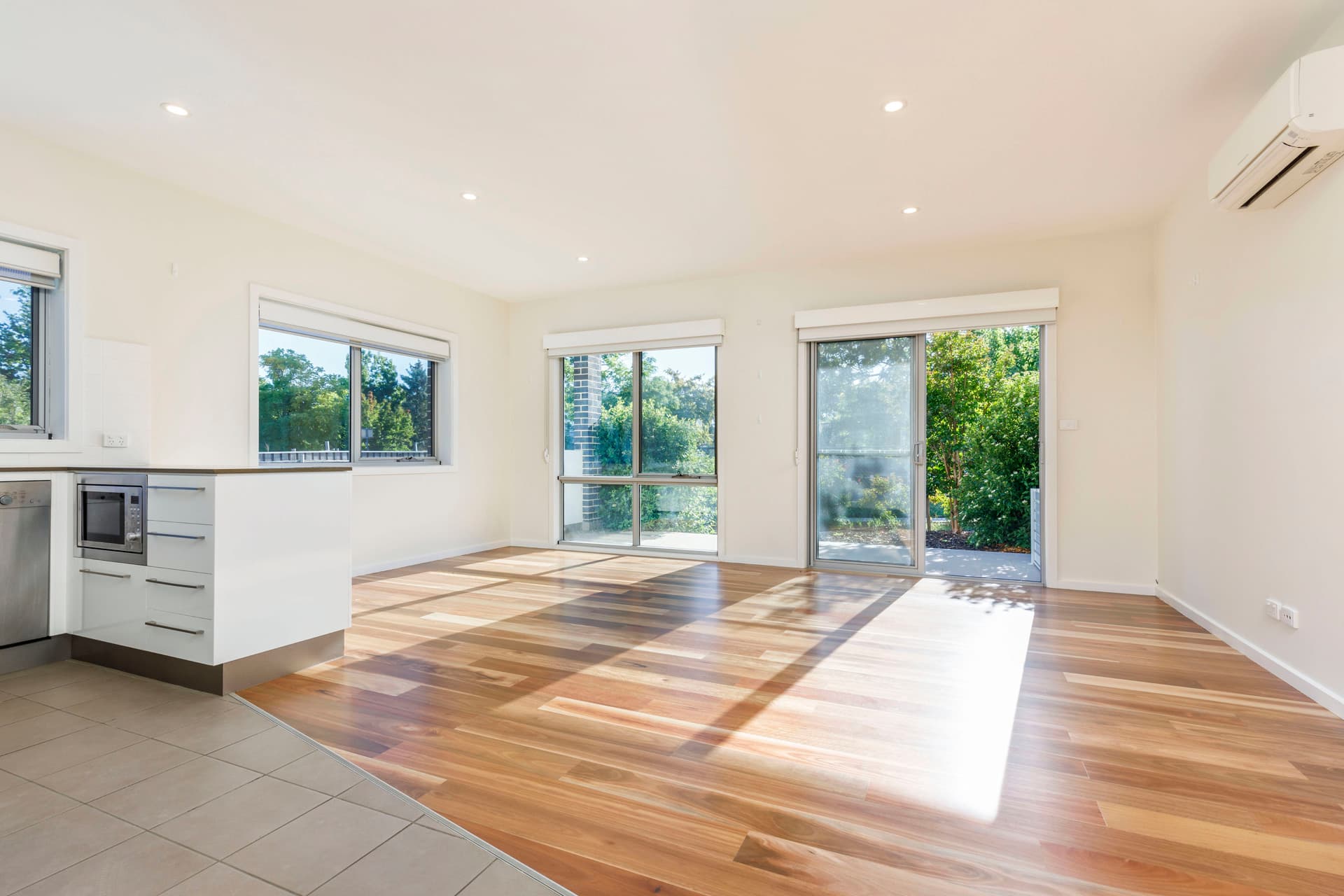 3/7 Lowanna Street, Braddon ACT 2612, Braddon - Thumbnail 6