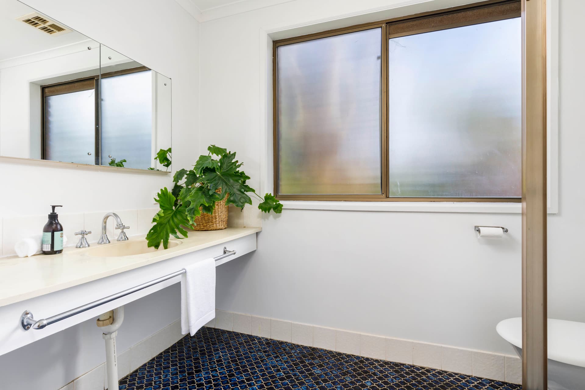 1 Leavold Place, Spence ACT 2615, Spence - Thumbnail 2