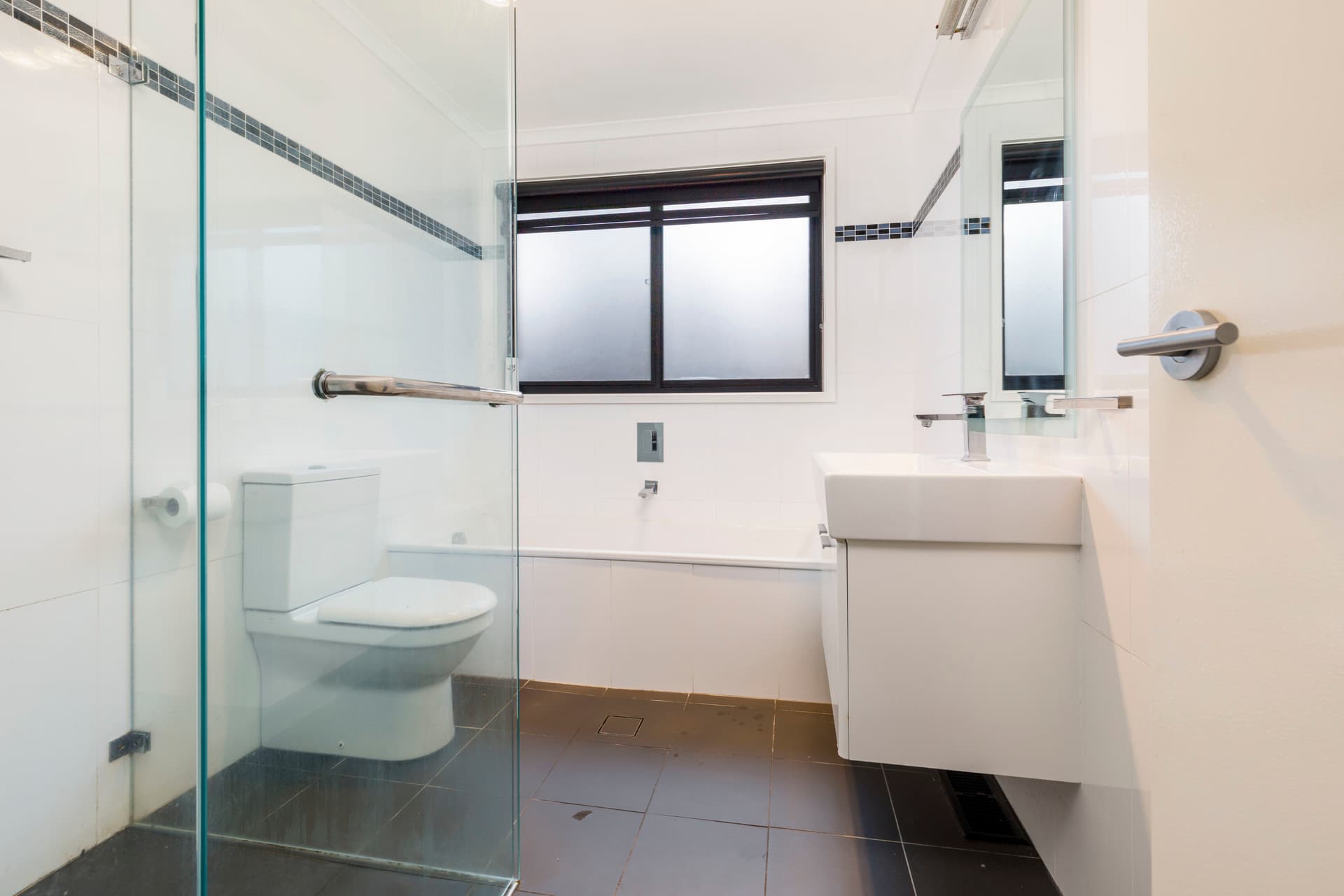 84 McInnes Street, Weston ACT 2611, Weston - Thumbnail 2