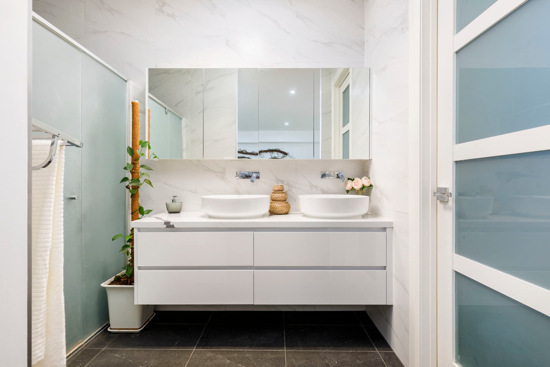 57 Dennis Street, Garran ACT 2605, Garran - Thumbnail 2