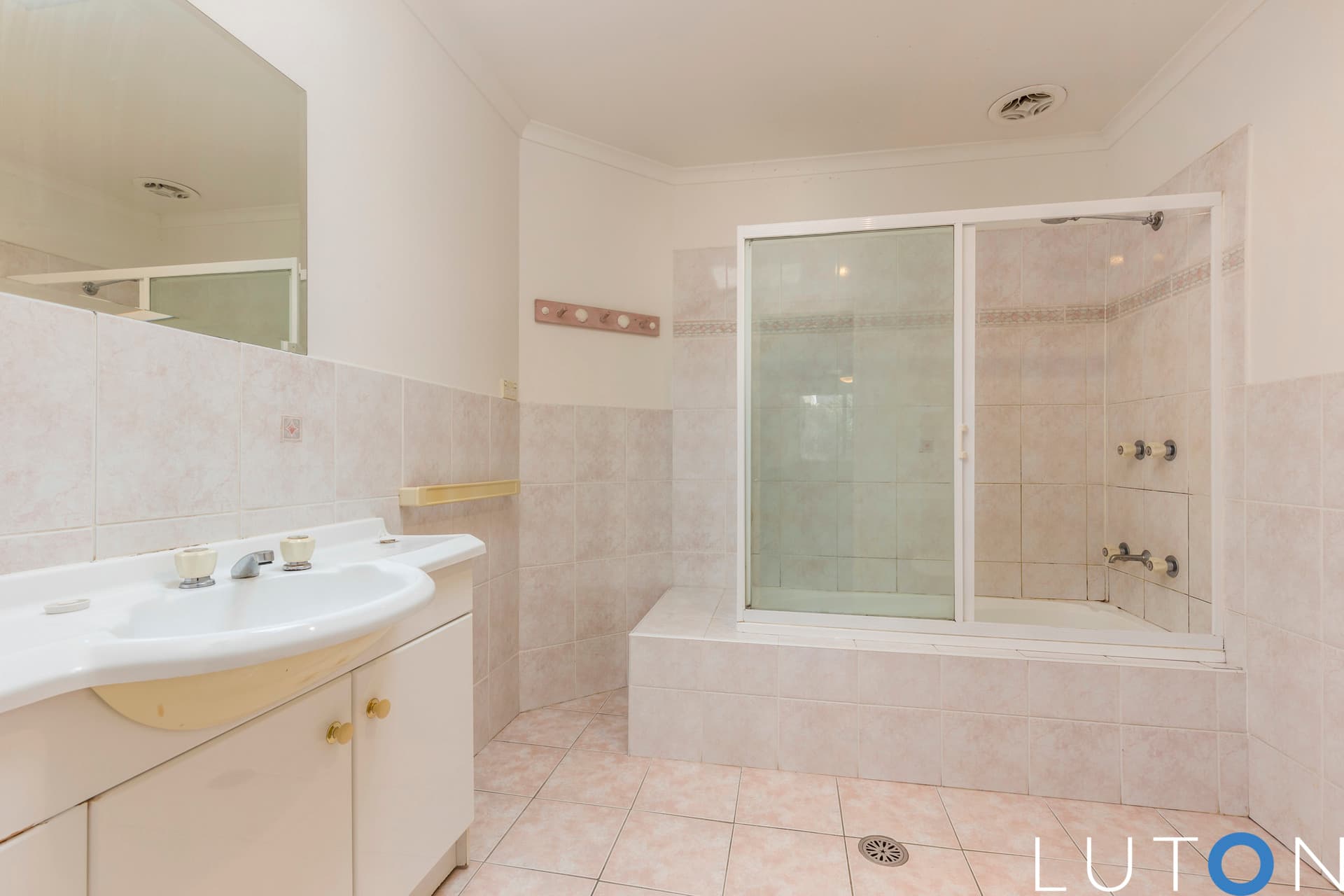 4/41 Leahy Close, Narrabundah ACT 2604, Narrabundah - Image 1