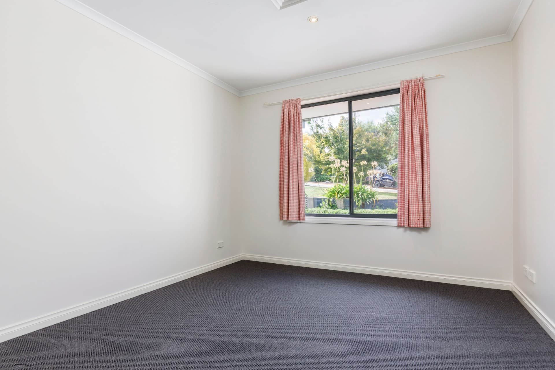 4 Counihan Court, Dunlop ACT 2615, Dunlop - Thumbnail 5