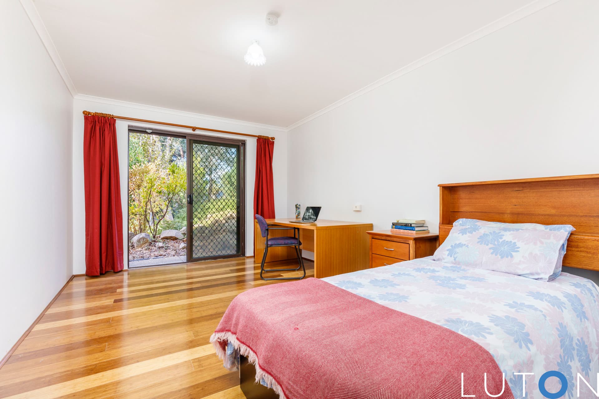 1 Claxton Crescent, Lyneham ACT 2602, Lyneham - Thumbnail 5