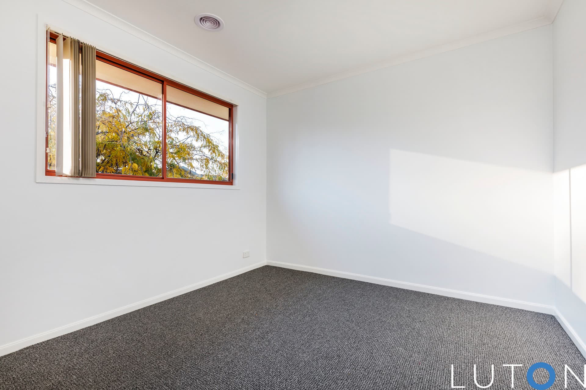 16/14 Federal Highway, Watson ACT 2602, Watson - Image 1