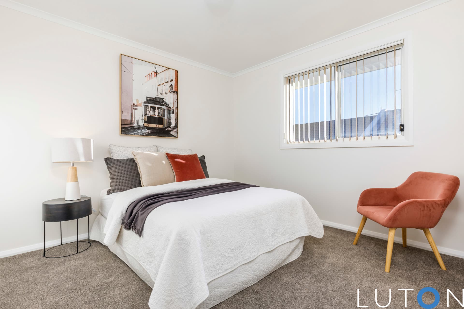 18 Devlin Street, Gungahlin ACT 2912, Gungahlin - Thumbnail 2
