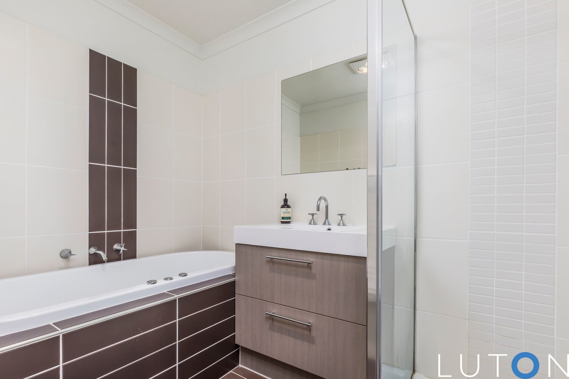 41 Hazelgrove Street, Harrison ACT 2914, Harrison - Thumbnail 5
