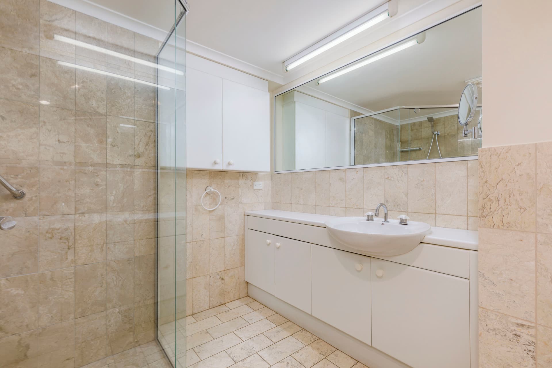 A3/2 Currie Crescent, Griffith ACT 2603, Griffith - Thumbnail 2