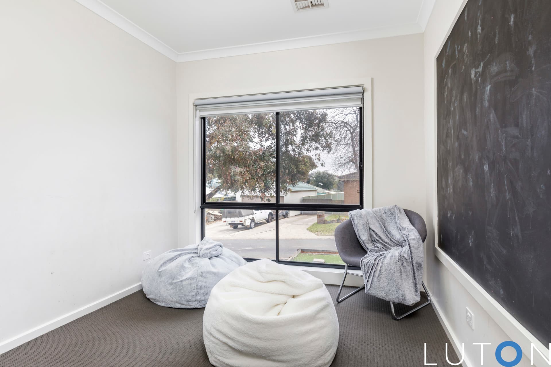 18 Lansell Circuit, Wanniassa ACT 2903, Wanniassa - Thumbnail 6